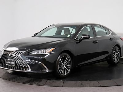 2023 Lexus ES - Photo 1