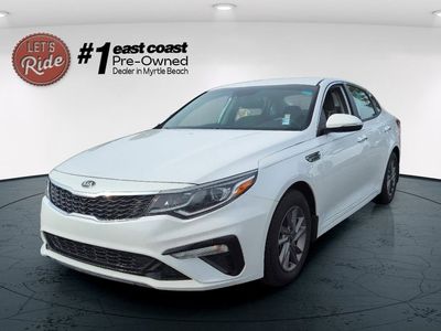 2020 Kia Optima - Photo 1