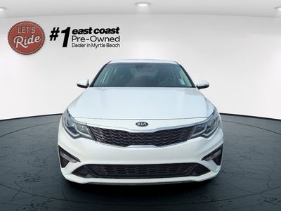 2020 Kia Optima - Photo 2