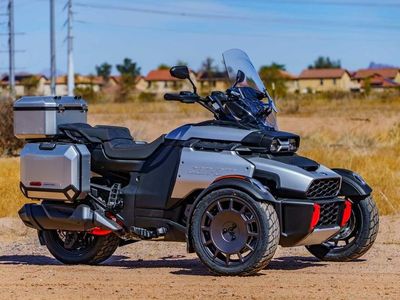 2026 Can-Am Canyon XT - Photo 1