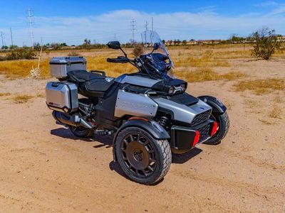 2026 Can-Am Canyon XT - Photo 2