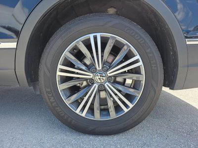 2024 Volkswagen Tiguan — photo 16 view