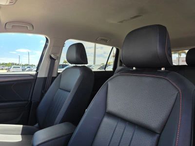 2024 Volkswagen Tiguan — photo 21 view