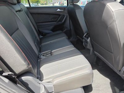 2024 Volkswagen Tiguan — photo 13 view