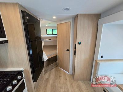 2026 Thrive 22MBH - Photo 16