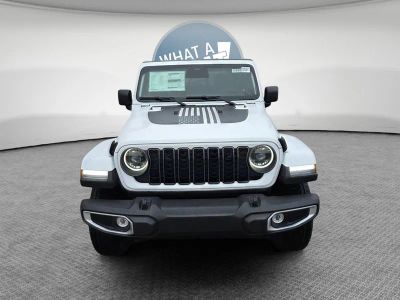 2026 Jeep Gladiator — side profile view