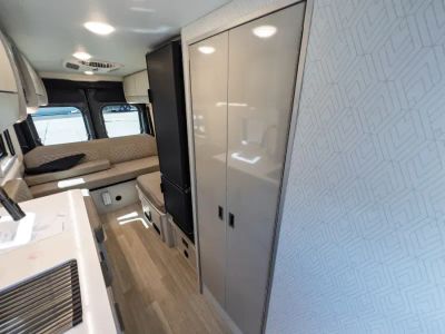 2027 Thor Motor Coach TELLARO - Photo 7