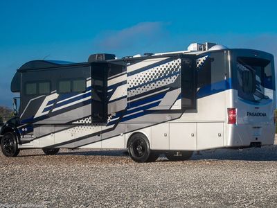 2026 Thor Motor Coach Pasadena - Photo 2