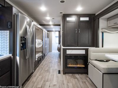 2026 Thor Motor Coach Pasadena - Photo 14