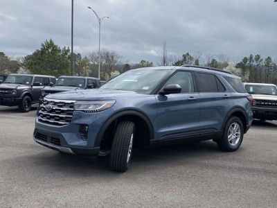 2026 Ford Explorer — photo 7 view