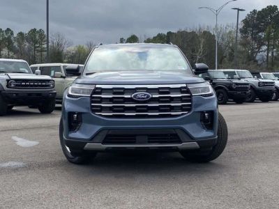 2026 Ford Explorer — photo 8 view