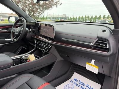2026 Chevrolet Traverse - Photo 36