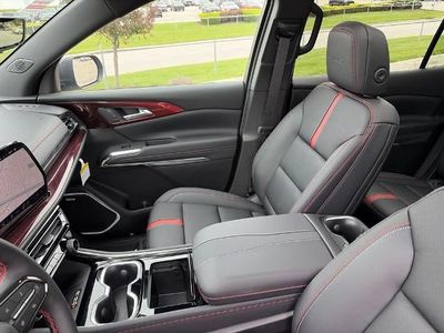 2026 Chevrolet Traverse - Photo 65