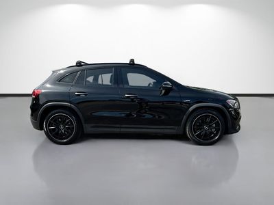 2023 Mercedes-Benz GLA - Photo 2