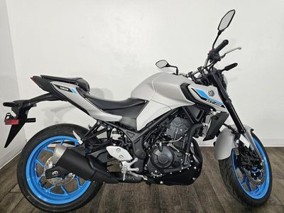 2025 Yamaha MT-03 - Photo 9