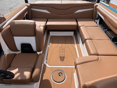 2025 Axis T220 - Photo 12