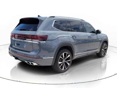 2025 Volkswagen Atlas — detail view