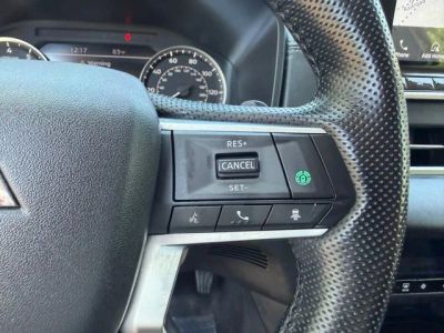 2024 Mitsubishi Outlander — photo 25 view