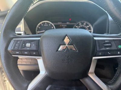 2024 Mitsubishi Outlander — photo 24 view