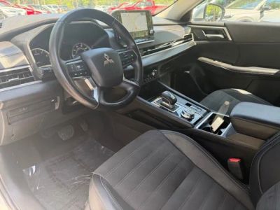 2024 Mitsubishi Outlander — photo 21 view
