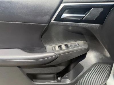 2024 Mitsubishi Outlander — photo 17 view