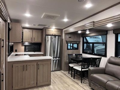 2024 KZ Durango Half-Ton - Photo 6