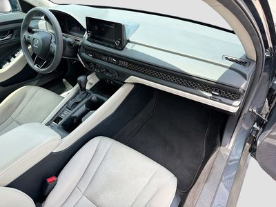 2024 Honda Accord Sedan - Photo 12