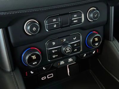 2024 Chevrolet Tahoe - Photo 37