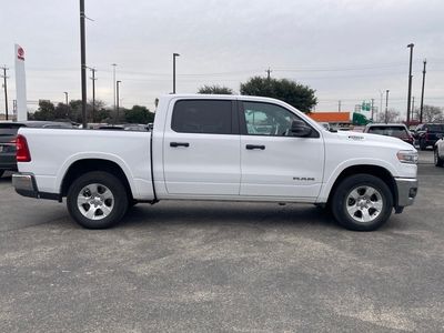 2025 Ram 1500 - Photo 4