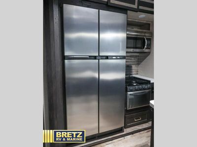 2018 Keystone RV Fuzion - Photo 8