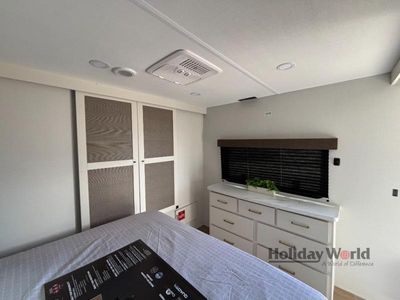 2026 Grand Design Transcend - Photo 7