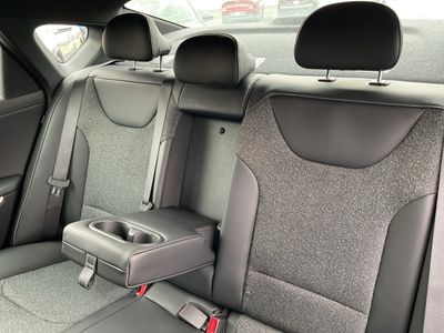 2025 Kia K4 — photo 12 view