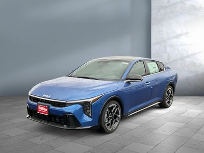 2025 Kia K4 — side profile view