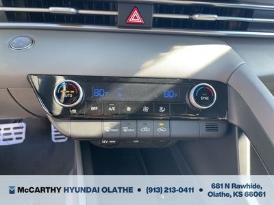 2025 Hyundai Elantra - Photo 24