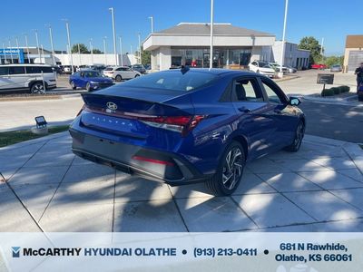 2025 Hyundai Elantra - Photo 15