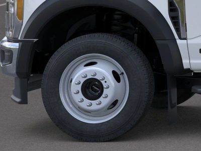 2025 Ford Chassis Cab - Photo 19