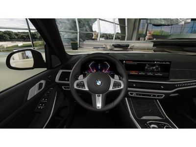 2026 BMW X7 — photo 13 view