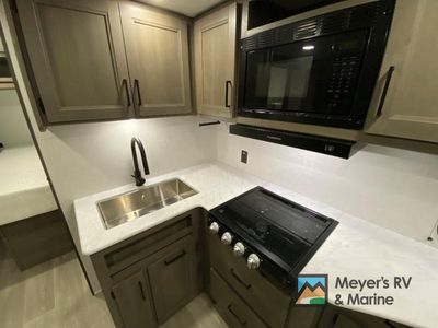 2025 Grand Design Transcend Xplor - Photo 8