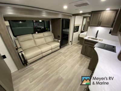 2025 Grand Design Transcend Xplor - Photo 6