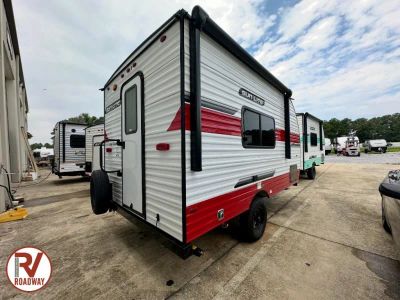 2027 Sunset Park RV Sun Lite — rear three-quarter view