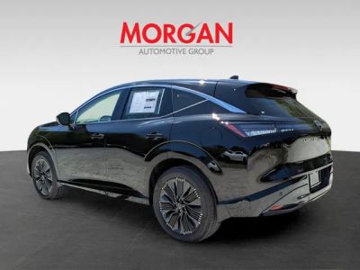 2026 Nissan Murano — engine compartment view