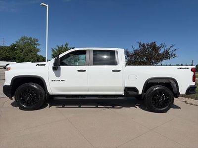 2026 Chevrolet Silverado 2500 HD — detail view