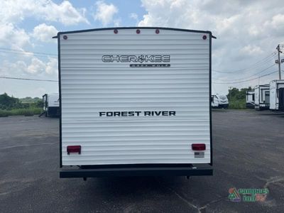 2026 Forest River RV Cherokee Grey Wolf - Photo 7