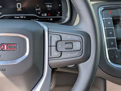2024 GMC Yukon - Photo 17