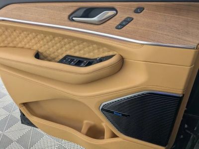 2025 Jeep Grand Cherokee — photo 13 view