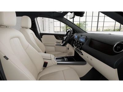 2026 Mercedes-Benz GLA - Photo 4