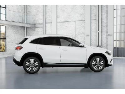 2026 Mercedes-Benz GLA - Photo 17