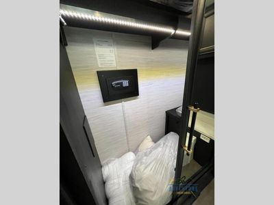 2026 Tiffin Motorhomes Allegro Bus IP - Photo 12