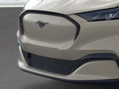 2026 Ford Mustang Mach-E - Photo 17