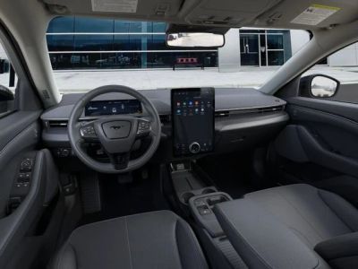 2026 Ford Mustang Mach-E - Photo 9